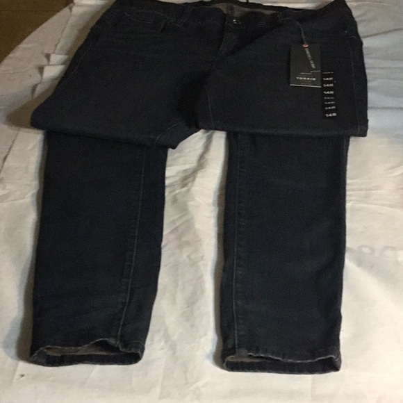 TORRID BOMBSHELL SKINNY NWT DARK WASH DENIM SIZE 14R - Picture 6 of 6